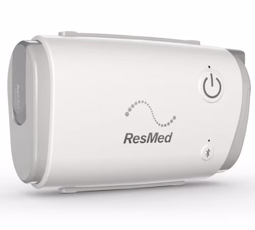 CPAP AirMini AutoSet ResMed é um dos menores aparelhos CPAP do mundo que poderá te acompanhar em qualquer lugar e em todas as noites. Você pode utilizar o AirMini de forma constante, com o máximo de qualidade mobilidade!